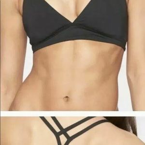 Athleta Swim - Athleta Bikini Top Navy New small Athleta Swim - Athleta Bikini Top Navy New small